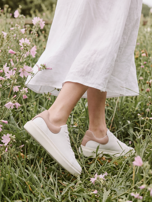 Daisy Sand