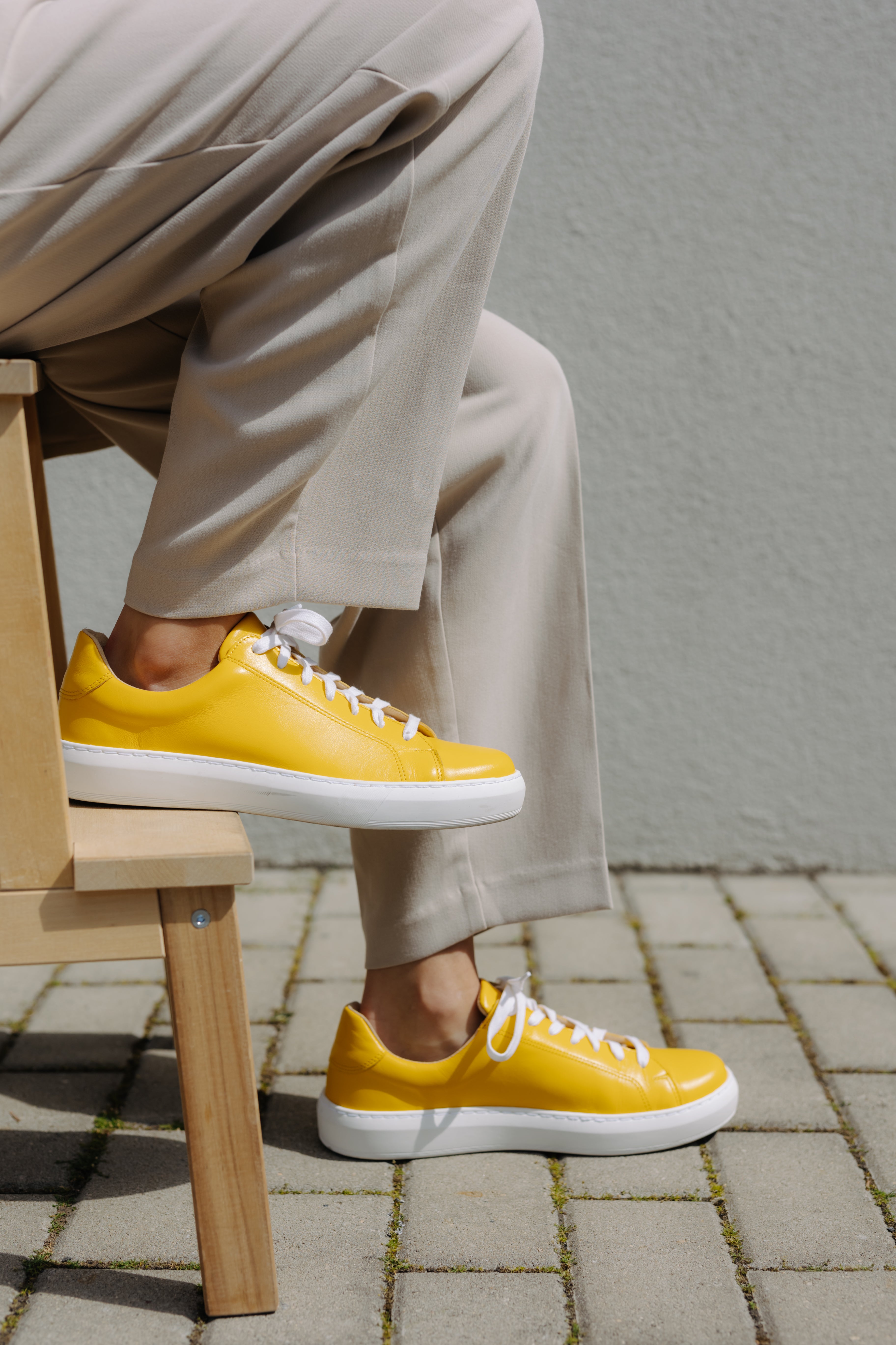 Glory Yellow