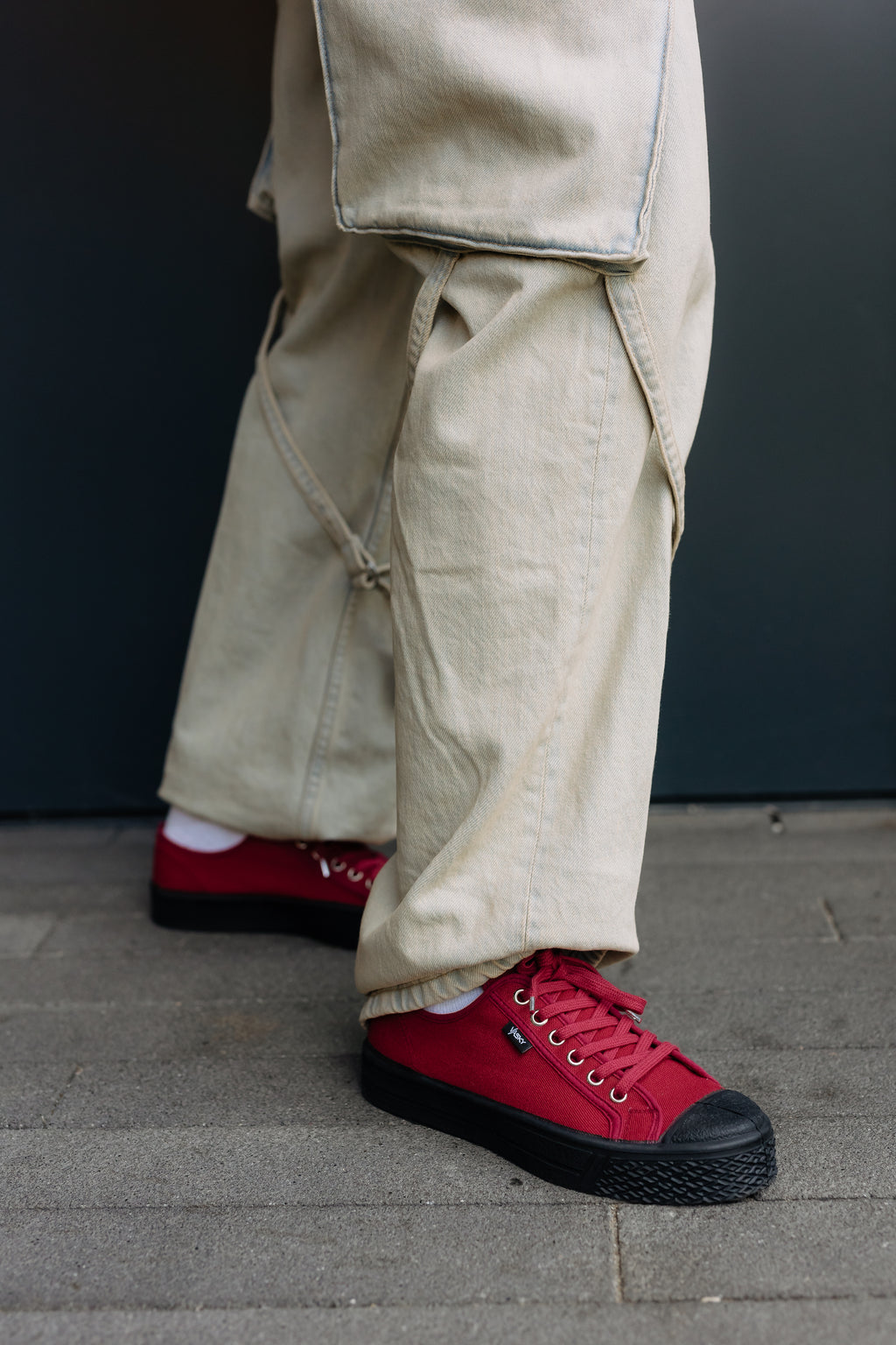 Kanvasky Red