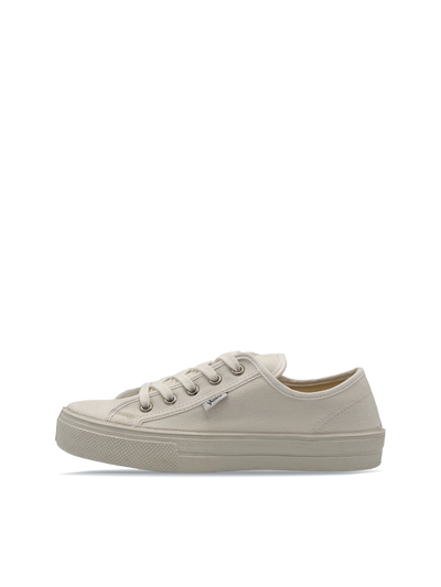 Kanvy White